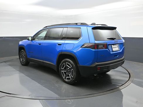 New 2026 Jeep Cherokee Laredo AWD/4WD image 5