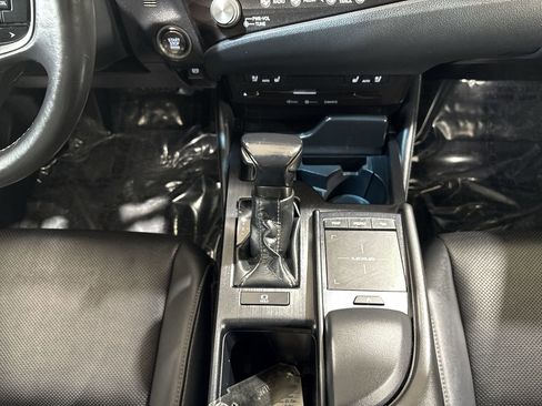 Used 2021 Lexus ES 350 w/ Premium Package FWD image 21