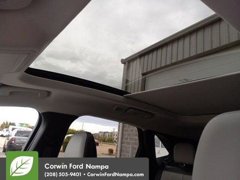New 2025 Ford Escape SE w/ PHEV Premium Package FWD image 25