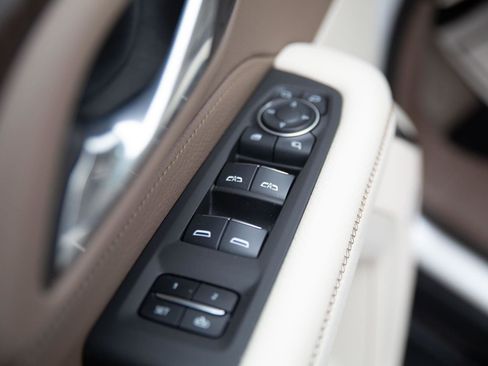 Certified 2024 GMC Yukon Denali w/ Denali Reserve Package image 22