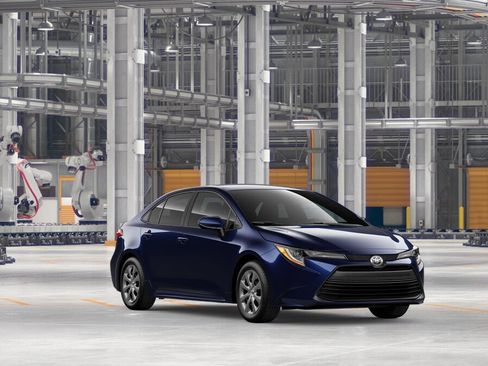 New 2026 Toyota Corolla LE FWD image 15