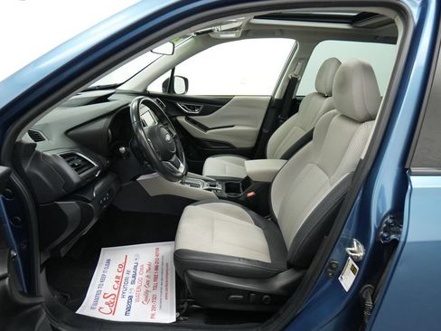 Used 2021 Subaru Forester Premium AWD/4WD image 16