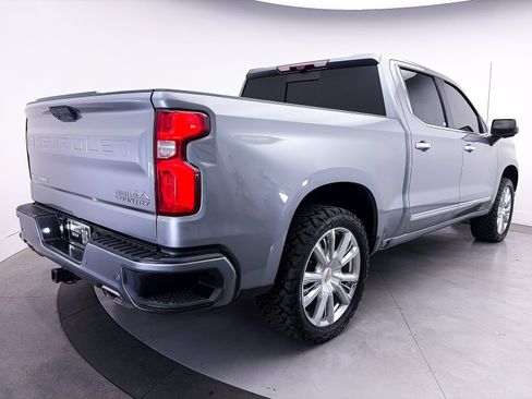 Used 2023 Chevrolet Silverado 1500 High Country w/ Technology Package AWD/4WD image 20