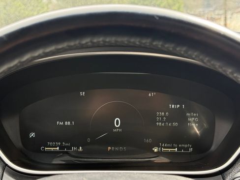 Used 2019 Lincoln Nautilus Reserve image 27