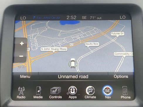 Used 2017 Jeep Cherokee Limited image 25