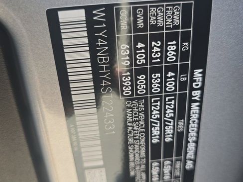 New 2025 Mercedes-Benz Sprinter 2500 image 28