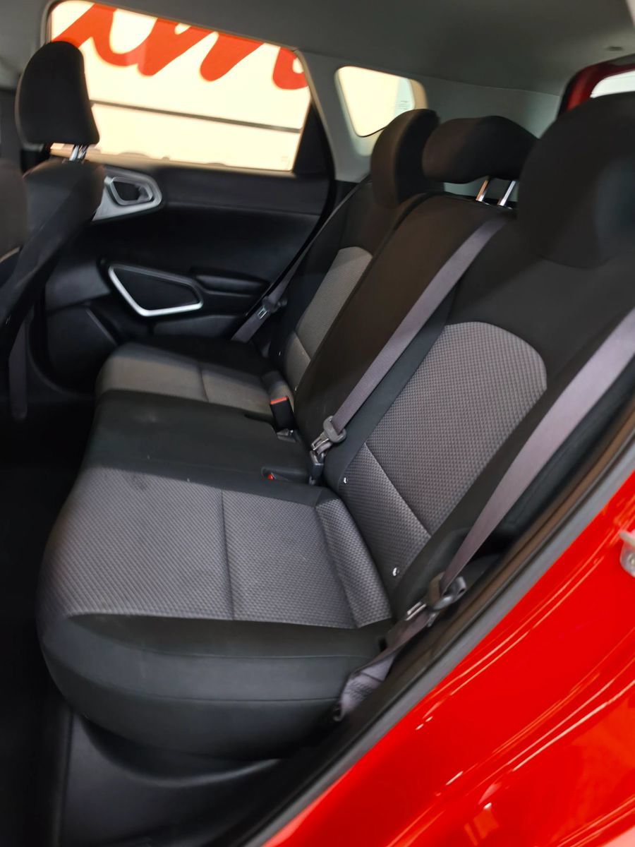 Used 2024 Kia Soul LX w/ Option Group 015 FWD image 36