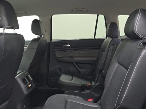 Used 2022 Volkswagen Atlas SE AWD/4WD image 6