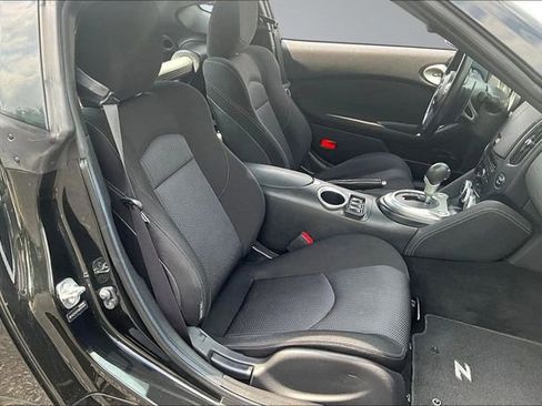 Used 2012 Nissan 370Z Coupe RWD image 24
