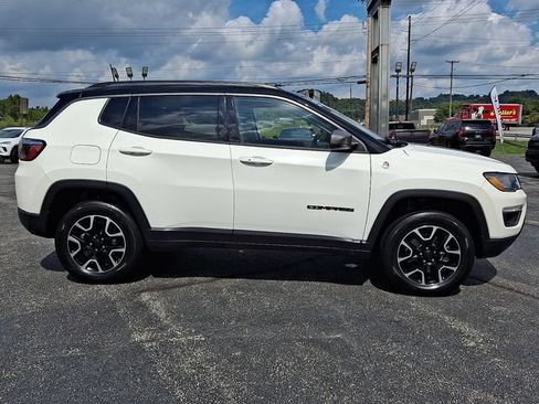 Used 2020 Jeep Compass Trailhawk w/ Cold Weather Group AWD/4WD image 7