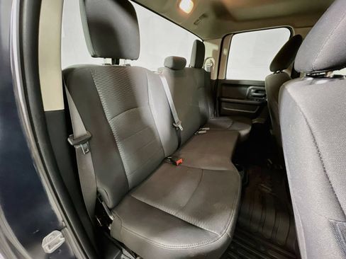 Used 2019 RAM 1500 Express AWD/4WD image 22
