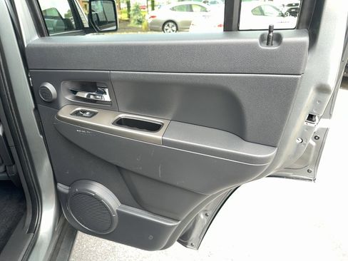 Used 2012 Jeep Liberty Limited Jet AWD/4WD image 23