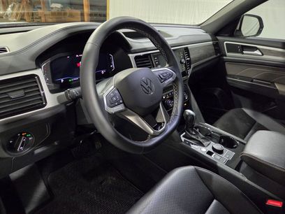 Used 2023 Volkswagen Atlas Cross Sport SE