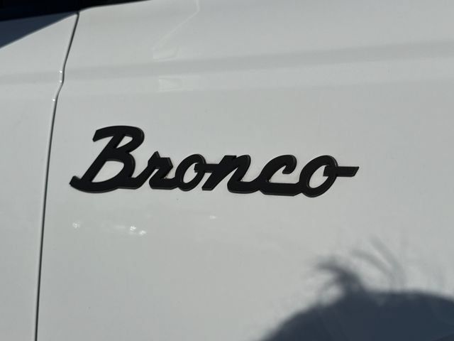 Used 2023 Ford Bronco 4-Door AWD/4WD image 13
