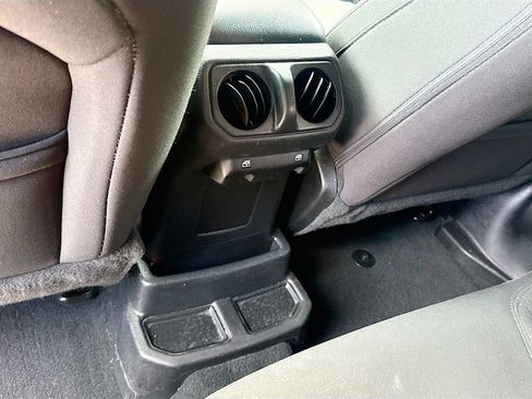 Used 2023 Jeep Wrangler Unlimited w/ 8.4" Radio Group AWD/4WD image 28