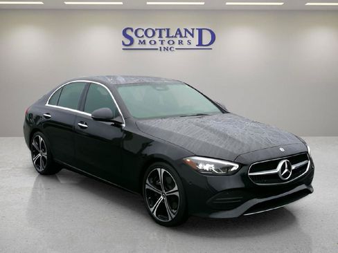 Used 2025 Mercedes-Benz C 300 Sedan image 4
