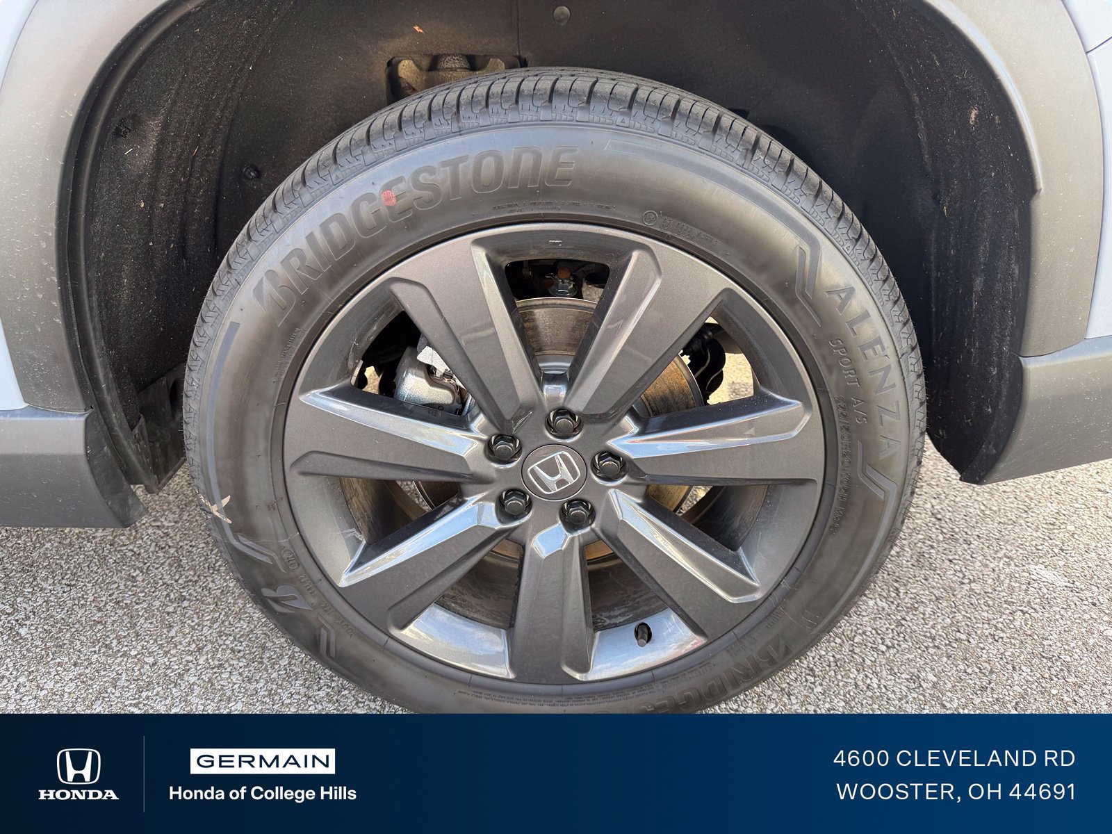 Used 2026 Honda Pilot Sport image 11