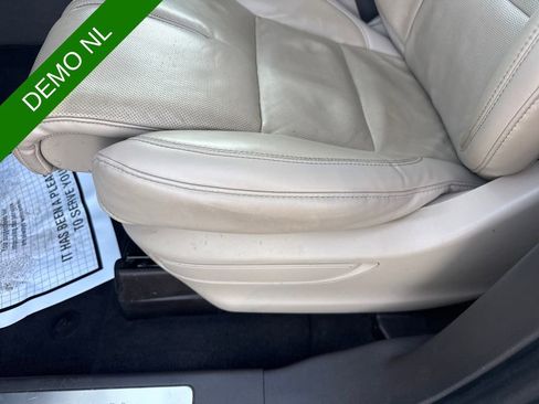 Used 2023 Lincoln Aviator Grand Touring w/ Equipment Group 301A AWD/4WD image 29