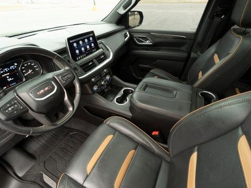 Used 2021 GMC Yukon AT4 w/ AT4 Premium Package image 24