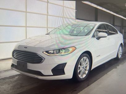Used 2019 Ford Fusion SE