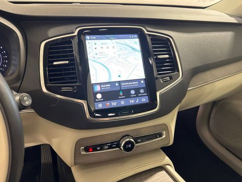 Used 2023 Volvo XC90 B5 Plus w/ Protection Package Premier AWD/4WD image 13