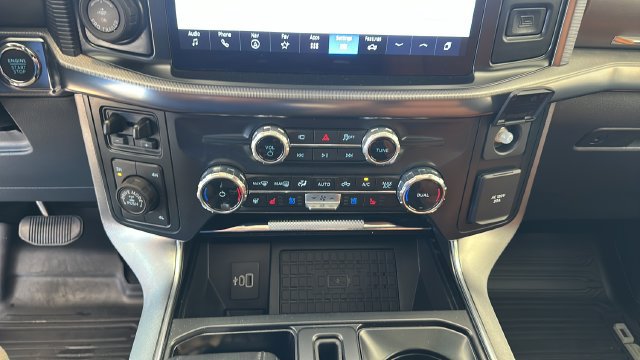 Used 2025 Ford F150 Platinum AWD/4WD image 13