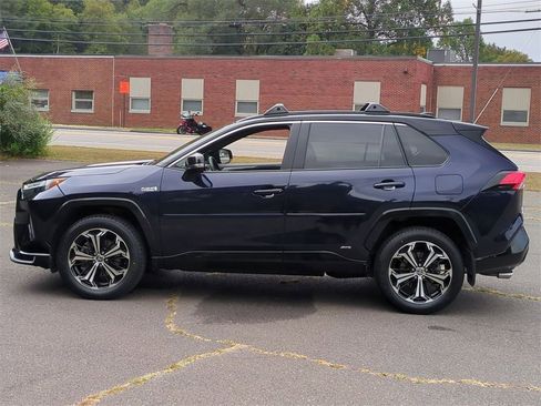 Used 2023 Toyota RAV4 XSE image 7