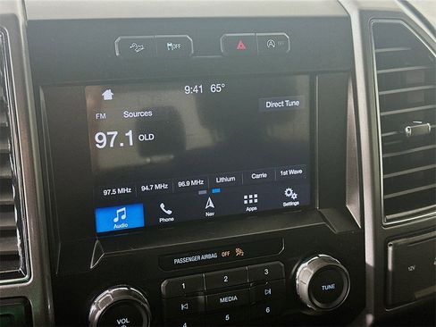 Used 2019 Ford F150 XLT w/ Equipment Group 302A Luxury image 17