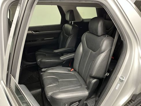 Used 2021 Hyundai Palisade SEL w/ Premium Package AWD/4WD image 12
