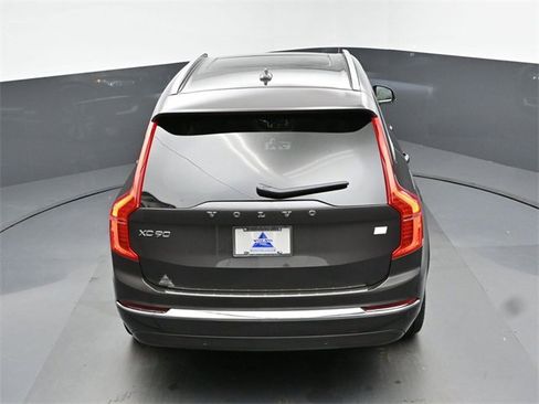 Used 2024 Volvo XC90 T8 Ultimate w/ Lounge Package image 49