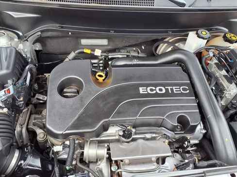 Used 2020 Chevrolet Equinox LS w/ LS Convenience Package image 15