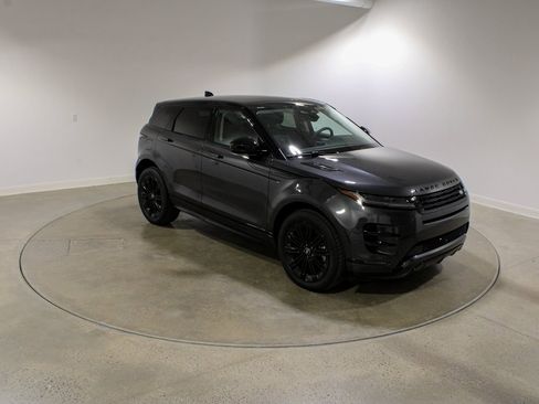 Used 2025 Land Rover Range Rover Evoque Dynamic SE image 7