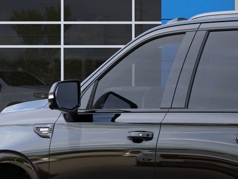 New 2026 GMC Yukon AT4 w/ AT4 Premium Plus Package image 13