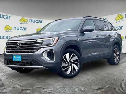 Certified 2025 Volkswagen Atlas SE AWD/4WD image 3