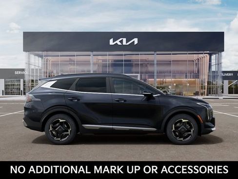 New 2026 Kia Sportage EX FWD image 7