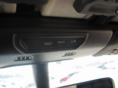 Used 2022 Jeep Gladiator Overland w/ Popular Equipment Package image 24