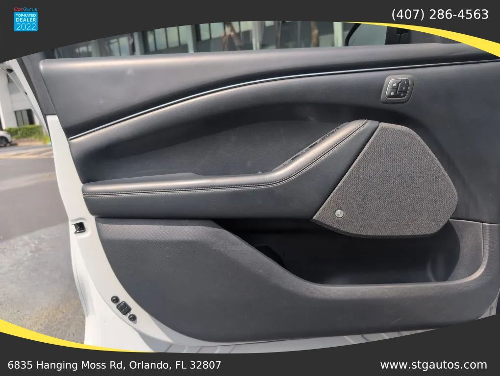 Used 2021 Ford Mustang Mach-E Premium RWD image 11