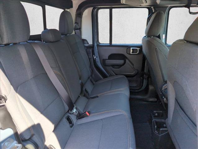 Used 2025 Jeep Gladiator Sport AWD/4WD image 28
