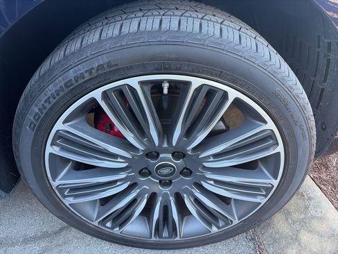 Used 2019 Land Rover Range Rover Sport Autobiography image 3