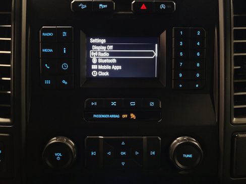 Used 2020 Ford F150 XL w/ Equipment Group 101A Mid AWD/4WD image 25