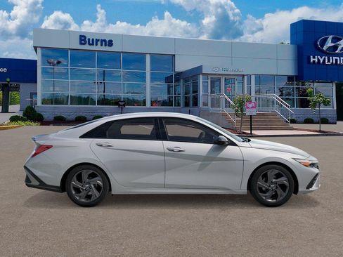 New 2026 Hyundai Elantra Sport FWD image 7