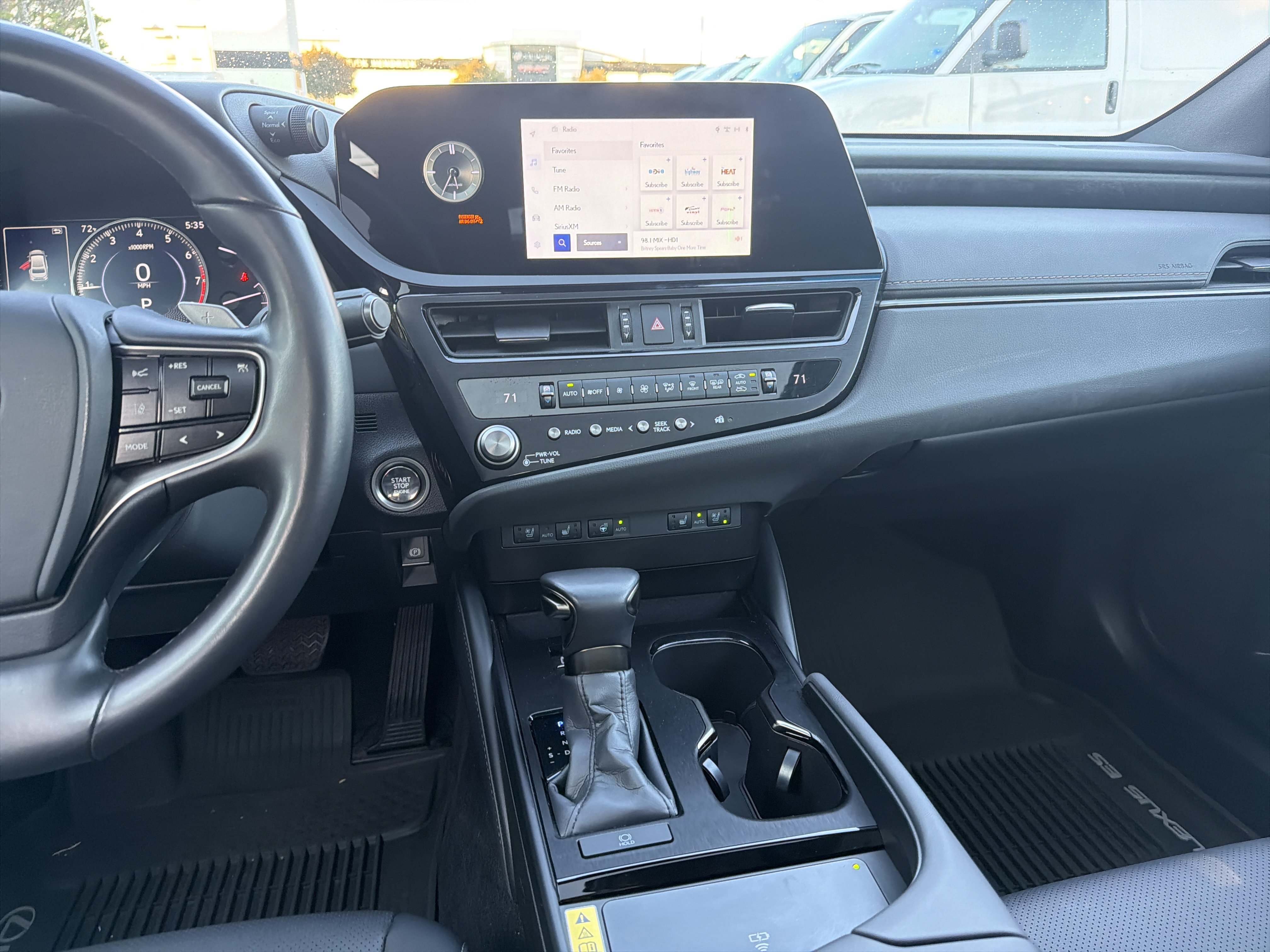 Used 2025 Lexus ES 350 w/ Premium Package FWD image 23