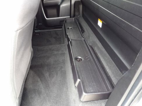 Used 2022 Toyota Tacoma SR RWD image 29
