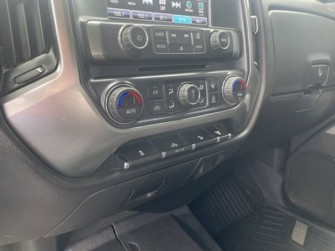 Used 2019 Chevrolet Silverado 2500 LT image 12