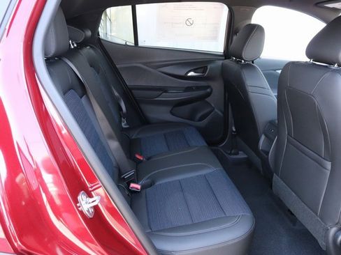 New 2025 Buick Envista Preferred w/ Advanced Safety Package image 17