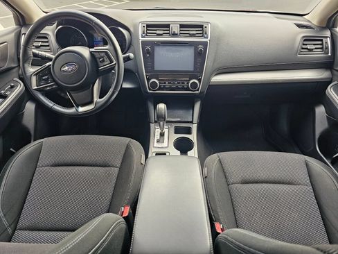 Used 2018 Subaru Outback 2.5i Premium w/ Popular Package #1 AWD/4WD image 17