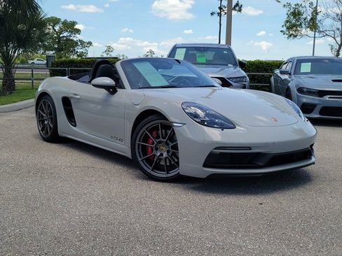 Used 2022 Porsche 718 Boxster GTS RWD image 32