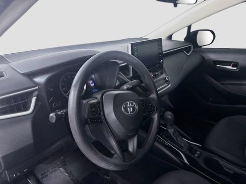 Certified 2021 Toyota Corolla LE FWD image 10