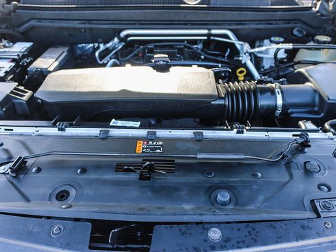 Used 2023 Chevrolet Colorado LT image 28