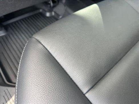 Used 2023 Nissan Rogue SL w/ SL Premium Package FWD image 16
